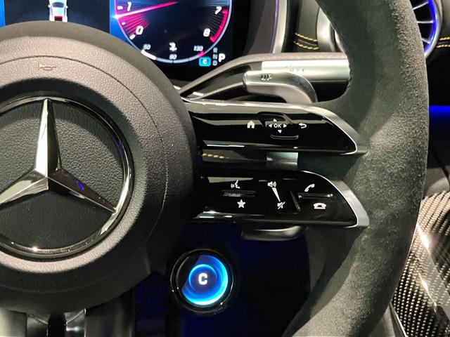 GT 63 4マチック+ クーペ 認定中古車 AMGカーボンパッケージ 21インチアルミホイール パフォーマンスシート イエローシートベルト 電動テールゲート ブルメスターサウンドシステム シートベンチレーター(19枚目)