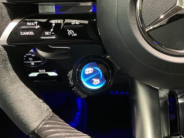 GT 63 4マチック+ クーペ 認定中古車 AMGカーボンパッケージ 21インチアルミホイール パフォーマンスシート イエローシートベルト 電動テールゲート ブルメスターサウンドシステム シートベンチレーター(20枚目)