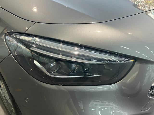 Bクラス B180 AMGライン AMGライン レーダーセーフティパッケージ バックカメラ シートヒーター メモリー付きパワーシート 電動リヤテールゲート LEDヘッドライト(7枚目)