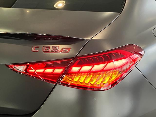 �����Z�f�X�E�x���c�̒�߂錵��������N���A�������Ԃ݂̂����ē������Ē����܂��B���[�ԑO�̐����́A���X�w��H��œ��O�ɍs�Ȃ��܂��B���K�f�B�[���[�̃��J�j�b�N�����q�l�̂��Ԃ�O�ꐮ���v���܂��B