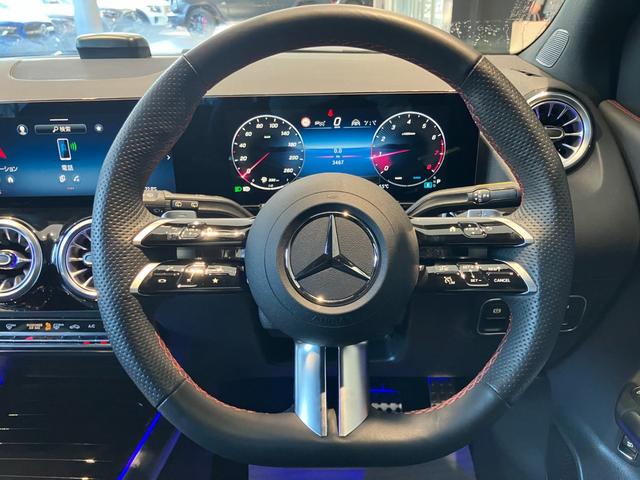 �����Z�f�X�E�x���c�Ȃ�ł͂̔������X�^�C�����O�̒��ɂ́A��C��R�A���F���A�펋�쐫�A������Ԃ̍L���A�@�\���A���S���ȂǑS�Ăɂ����č��������ł̒��a���l������Ă���܂��B���ʈ�Ƃ��Ė��ʂ��Ȃ��̂ł��B