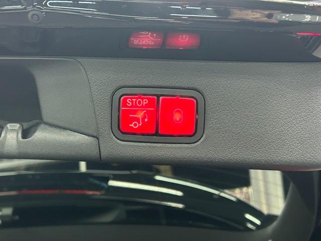 �����Z�f�X�E�x���c�̒�߂錵��������N���A�������Ԃ݂̂����ē������Ē����܂��B���[�ԑO�̐����́A���X�w��H��œ��O�ɍs�Ȃ��܂��B���K�f�B�[���[�̃��J�j�b�N�����q�l�̂��Ԃ�O�ꐮ���v���܂��B