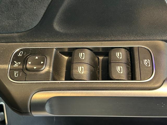 GLB GLB200d 4マチック AMGラインパッケージ(22枚目)