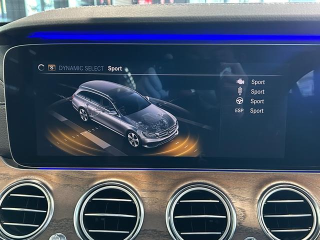 ���ϓI�Ȍ����Ɍa�����킹�鎖�Ńh���C�o�[�͎��R�ɃX�e�A�����O������܂��B�����X�e�A�����O�𑾂߂ɐݒ肳��Ă���̂́A����͂��������ς݁A��J�����Ȃ����߂ł��I�O�S�T�|�X�O�S�|�P�S�W�S