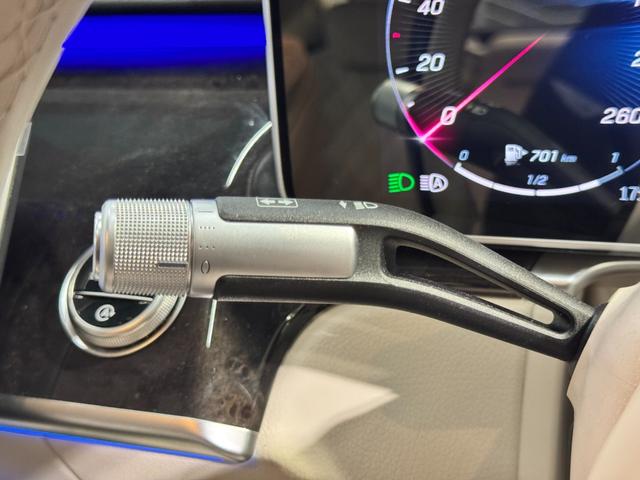 �����Z�f�X�E�x���c�m�F�蒆�Îԁn�́A�����Z�f�X�E�x���c���{������Ђ��F�肷�郁�[�J�[�ۏؐ��x���K�p����钆�ÎԂł��B����͐��K�̔��X�݂̂ŔF�߂�ꂽ�ۏؐ��x�ł��B