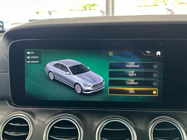 Eクラス E200 スポーツ(37枚目)