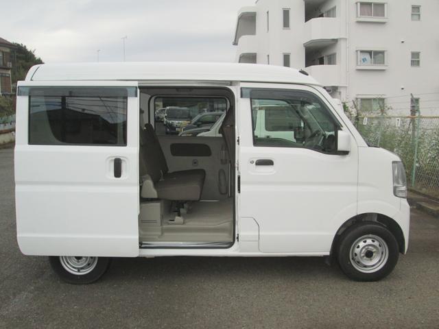 MITSUBISHI MINICAB VAN BRAVO TURBO