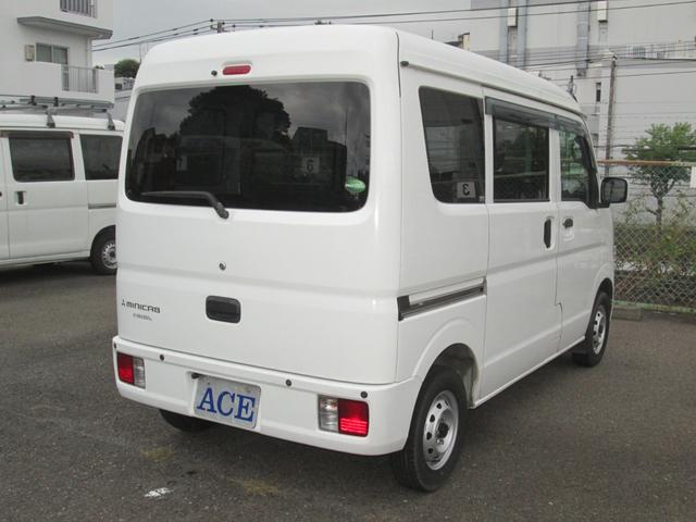MITSUBISHI MINICAB VAN BRAVO TURBO
