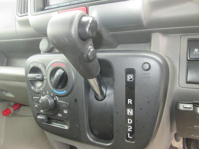 MITSUBISHI MINICAB VAN BRAVO TURBO