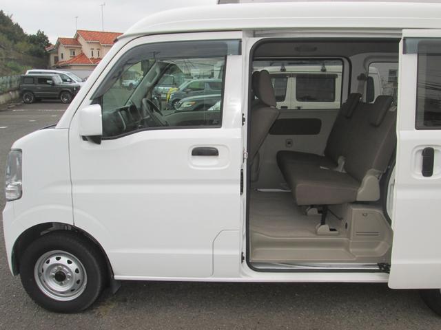 MITSUBISHI MINICAB VAN BRAVO TURBO