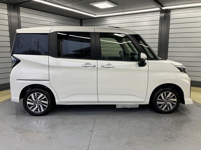 ルーミー カスタムＧ　登録済未使用車　バックカメラ　ＴＶ　両側電動スライドドア　クリアランスソナー　オートクルーズコントロール　衝突被害軽減システム　アルミホイール　オートライト　ＬＥＤヘッドランプ　スマートキー（18枚目）
