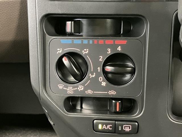 ルーミー Ｘ　登録済未使用車　バックカメラ　ＴＶ　両側スライド・片側電動　クリアランスソナー　衝突被害軽減システム　オートライト　スマートキー　アイドリングストップ　電動格納ミラー　ＣＶＴ　盗難防止システム（5枚目）