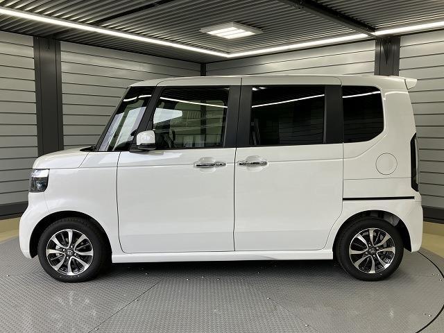 Ｎ－ＢＯＸカスタム ベースグレード　届出済未使用車　バックカメラ　両側スライド・片側電動　クリアランスソナー　オートクルーズコントロール　衝突被害軽減システム　オートライト　ＬＥＤヘッドランプ　スマートキー　アイドリングストップ（14枚目）