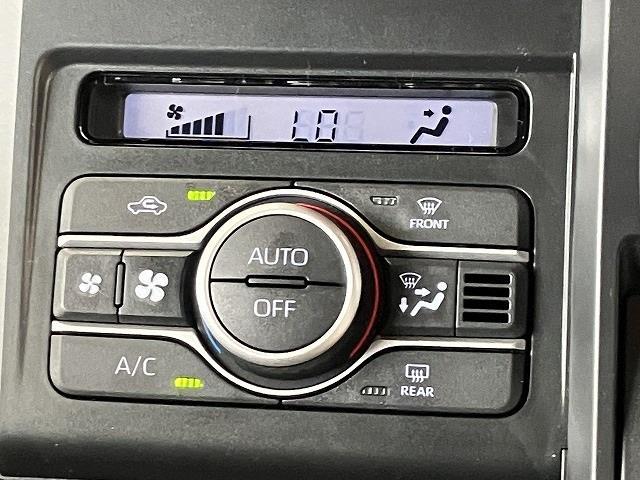 タフト Ｘ　届出済未使用車　バックカメラ　クリアランスソナー　衝突被害軽減システム　オートライト　ＬＥＤヘッドランプ　スマートキー　アイドリングストップ　電動格納ミラー　サンルーフ　ＣＶＴ　盗難防止システム（8枚目）