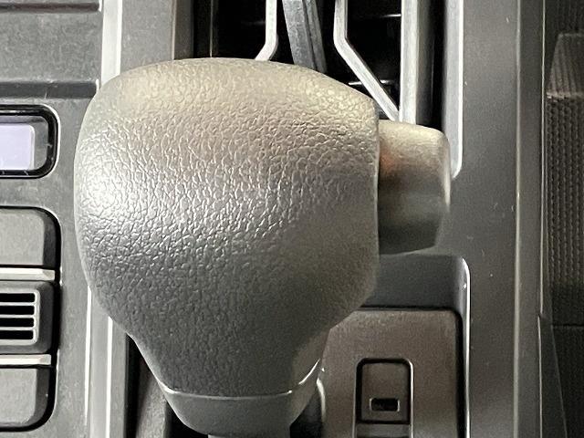 タフト Ｘ　届出済未使用車　バックカメラ　クリアランスソナー　衝突被害軽減システム　オートライト　ＬＥＤヘッドランプ　スマートキー　アイドリングストップ　電動格納ミラー　サンルーフ　ＣＶＴ　盗難防止システム（35枚目）