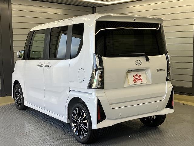 タント カスタムＲＳ　届出済未使用車　バックカメラ　両側電動スライドドア　クリアランスソナー　レーンアシスト　衝突被害軽減システム　オートライト　ＬＥＤヘッドランプ　アイドリングストップ　電動格納ミラー　シートヒーター（19枚目）