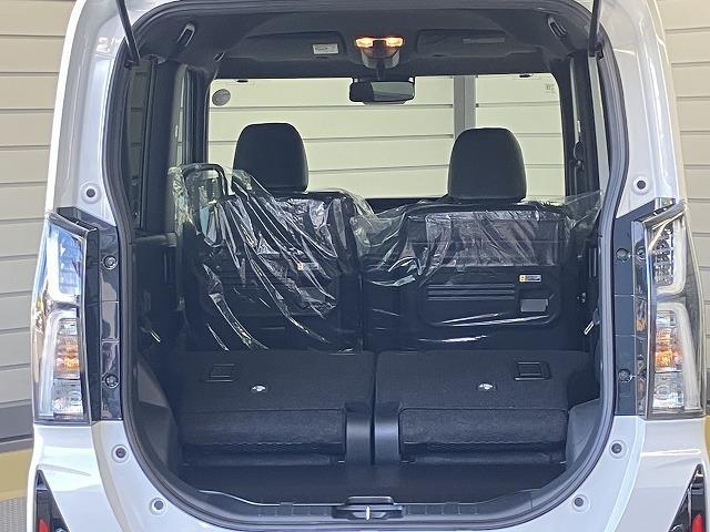 タント カスタムＲＳ　届出済未使用車　バックカメラ　両側電動スライドドア　クリアランスソナー　レーンアシスト　衝突被害軽減システム　オートライト　ＬＥＤヘッドランプ　アイドリングストップ　電動格納ミラー　シートヒーター（32枚目）
