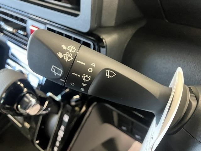 タント カスタムＲＳ　届出済未使用車　バックカメラ　両側電動スライドドア　クリアランスソナー　レーンアシスト　衝突被害軽減システム　オートライト　ＬＥＤヘッドランプ　アイドリングストップ　電動格納ミラー　シートヒーター（37枚目）