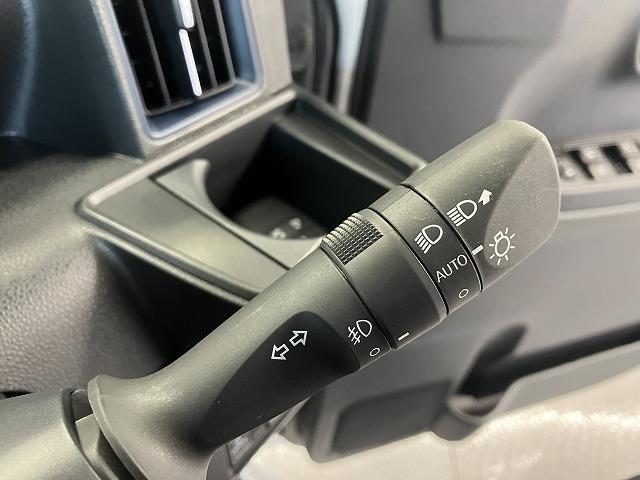 タント カスタムＲＳ　届出済未使用車　バックカメラ　両側電動スライドドア　クリアランスソナー　レーンアシスト　衝突被害軽減システム　オートライト　ＬＥＤヘッドランプ　アイドリングストップ　電動格納ミラー　シートヒーター（43枚目）