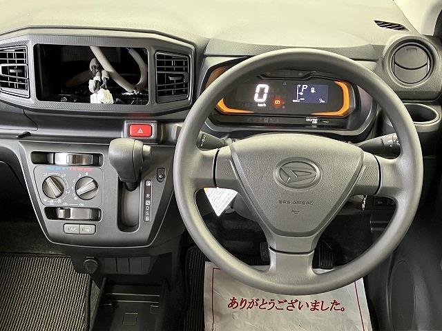 ミライース Ｌ　ＳＡＩＩＩ　届出済未使用車　クリアランスソナー　衝突被害軽減システム　オートマチックハイビーム　オートライト　キーレスエントリー　アイドリングストップ　ＣＶＴ　盗難防止システム　ＡＢＳ　ＥＳＣ　衝突安全ボディ（2枚目）