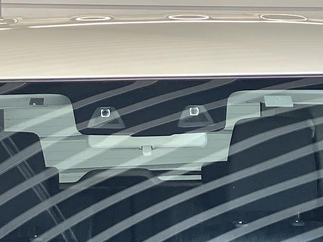 ソリオ ハイブリッドＭＺ　クリアランスソナー　オートクルーズコントロール　レーンアシスト　衝突被害軽減システム　両側電動スライドドア　オートライト　ＬＥＤヘッドランプ　スマートキー　アイドリングストップ　電動格納ミラー（22枚目）