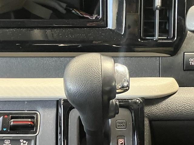 ソリオ ハイブリッドＭＺ　クリアランスソナー　オートクルーズコントロール　レーンアシスト　衝突被害軽減システム　両側電動スライドドア　オートライト　ＬＥＤヘッドランプ　スマートキー　アイドリングストップ　電動格納ミラー（34枚目）