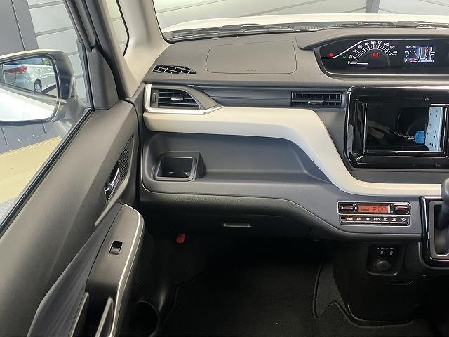 ソリオ ハイブリッドＭＺ　クリアランスソナー　オートクルーズコントロール　レーンアシスト　衝突被害軽減システム　両側電動スライドドア　オートライト　ＬＥＤヘッドランプ　スマートキー　アイドリングストップ　電動格納ミラー（45枚目）