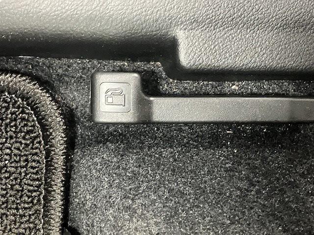 ソリオ ハイブリッドＭＺ　クリアランスソナー　オートクルーズコントロール　レーンアシスト　衝突被害軽減システム　両側電動スライドドア　オートライト　ＬＥＤヘッドランプ　スマートキー　アイドリングストップ　電動格納ミラー（58枚目）