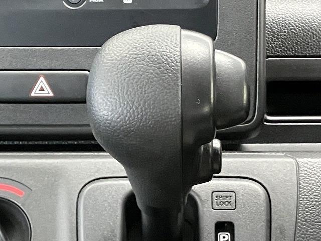 ワゴンＲ ＦＡ　クリアランスソナー　衝突被害軽減システム　オートライト　電動格納ミラー　ベンチシート　ＣＶＴ　盗難防止システム　ＡＢＳ　ＥＳＣ　ＣＤ　ミュージックプレイヤー接続可　衝突安全ボディ　エアコン（8枚目）