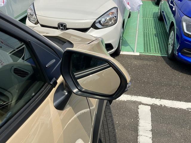 ヤリスクロス Ｘ　登録済未使用車　ＥＴＣ　バックカメラ　クリアランスソナー　オートクルーズコントロール　衝突被害軽減システム　オートマチックハイビーム　オートライト　アルミホイール　スマートキー　電動格納ミラー　ＣＶＴ（25枚目）
