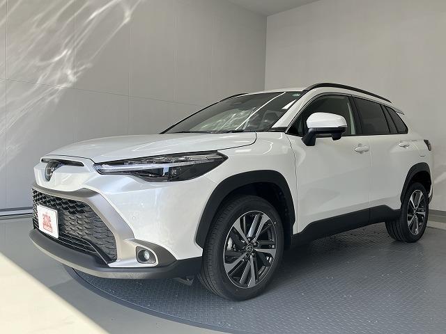 カローラクロス Ｚ　登録済未使用車　ＥＴＣ　バックカメラ　クリアランスソナー　オートクルーズコントロール　レーンアシスト　パワーシート　衝突被害軽減システム　オートライト　ヘッドライトウォッシャー　電動リアゲート（13枚目）