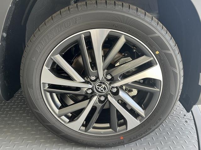 カローラクロス Ｚ　登録済未使用車　ＥＴＣ　バックカメラ　クリアランスソナー　オートクルーズコントロール　レーンアシスト　パワーシート　衝突被害軽減システム　オートライト　ヘッドライトウォッシャー　電動リアゲート（24枚目）
