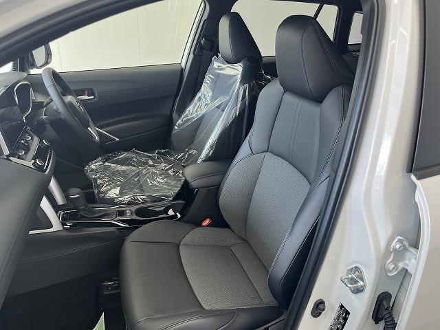 カローラクロス Ｚ　登録済未使用車　ＥＴＣ　バックカメラ　クリアランスソナー　オートクルーズコントロール　レーンアシスト　パワーシート　衝突被害軽減システム　オートライト　ヘッドライトウォッシャー　電動リアゲート（34枚目）