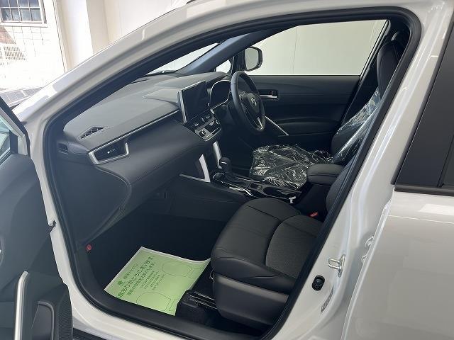 カローラクロス Ｚ　登録済未使用車　ＥＴＣ　バックカメラ　クリアランスソナー　オートクルーズコントロール　レーンアシスト　パワーシート　衝突被害軽減システム　オートライト　ヘッドライトウォッシャー　電動リアゲート（35枚目）