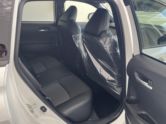 カローラクロス Ｚ　登録済未使用車　ＥＴＣ　バックカメラ　クリアランスソナー　オートクルーズコントロール　レーンアシスト　パワーシート　衝突被害軽減システム　オートライト　ヘッドライトウォッシャー　電動リアゲート（40枚目）