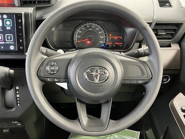 ルーミー X 登録済未使用車 バックカメラ TV 両側スライド・片側電動 クリアランスソナー 衝突被害軽減システム オートライト スマートキー アイドリングストップ CVT 盗難防止システム 衝突安全ボディ ABS(3枚目)