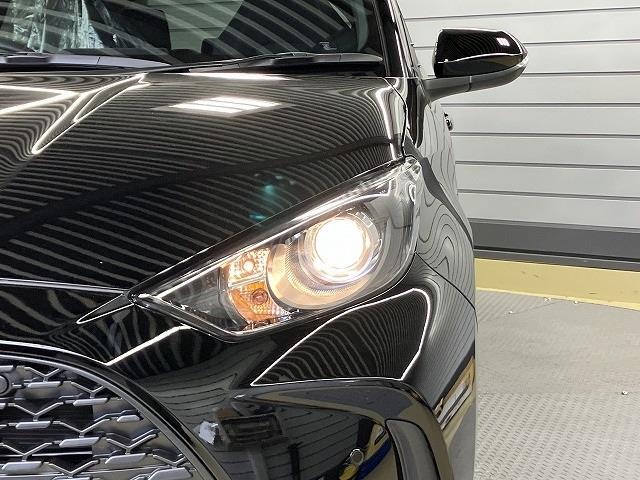 ヤリス X 登録済未使用車 バックカメラ クリアランスソナー レーンアシスト 衝突被害軽減システム オートマチックハイビーム オートライト スマートキー 電動格納ミラー CVT 盗難防止システム 衝突安全ボディ(20枚目)