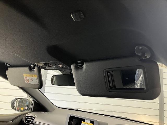 ヤリス X 登録済未使用車 バックカメラ クリアランスソナー レーンアシスト 衝突被害軽減システム オートマチックハイビーム オートライト スマートキー 電動格納ミラー CVT 盗難防止システム 衝突安全ボディ(38枚目)