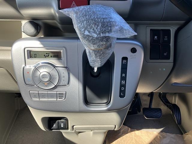 エブリイワゴン PZターボ 届出済未使用車 CVT 衝突被害軽減システム クリアランスソナー レーンアシスト 両側スライド・片側電動 スマートキー アイドリングストップ 電動格納ミラー シートヒーター ターボ オートライト(7枚目)