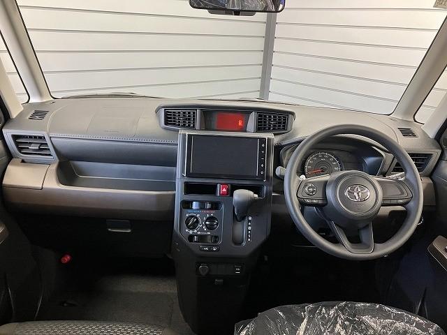 ルーミー Ｘ　登録済未使用車　バックカメラ　ＴＶ　両側スライド・片側電動　クリアランスソナー　衝突被害軽減システム　オートライト　スマートキー　アイドリングストップ　電動格納ミラー　ＣＶＴ　盗難防止システム　ＡＢＳ（2枚目）