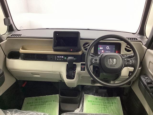 N-BOX ベースグレード 届出済未使用車 バックカメラ 両側スライド・片側電動 クリアランスソナー オートクルーズコントロール レーンアシスト 衝突被害軽減システム オートライト LEDヘッドランプ スマートキー(2枚目)