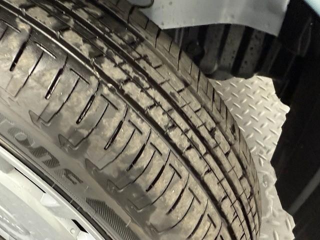 ムーヴキャンバス ストライプスＸ　届出済未使用車　両側電動スライドドア　クリアランスソナー　レーンアシスト　衝突被害軽減システム　オートライト　スマートキー　アイドリングストップ　電動格納ミラー　ベンチシート　ＣＶＴ　盗難防止システム（28枚目）