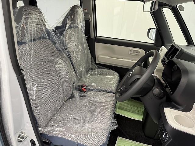 ムーヴキャンバス ストライプスＸ　届出済未使用車　両側電動スライドドア　クリアランスソナー　レーンアシスト　衝突被害軽減システム　オートライト　スマートキー　アイドリングストップ　電動格納ミラー　ベンチシート　ＣＶＴ　盗難防止システム（29枚目）