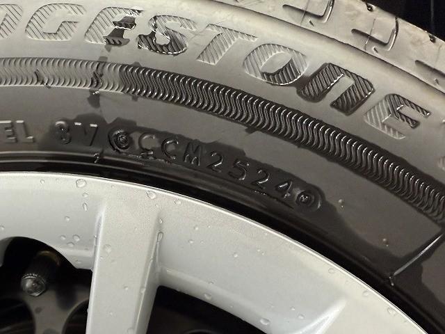 ムーヴキャンバス ストライプスＸ　届出済未使用車　両側電動スライドドア　クリアランスソナー　レーンアシスト　衝突被害軽減システム　オートライト　スマートキー　アイドリングストップ　電動格納ミラー　ベンチシート　ＣＶＴ　盗難防止システム（34枚目）