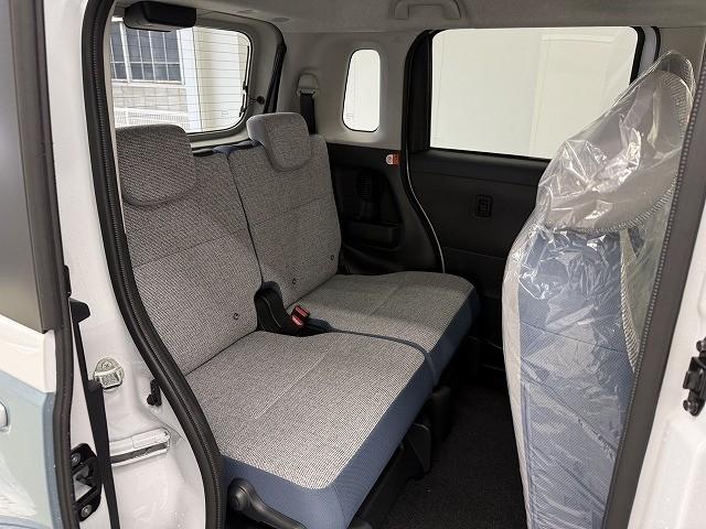 ムーヴキャンバス ストライプスＸ　届出済未使用車　両側電動スライドドア　クリアランスソナー　レーンアシスト　衝突被害軽減システム　オートライト　スマートキー　アイドリングストップ　電動格納ミラー　ベンチシート　ＣＶＴ　盗難防止システム（41枚目）