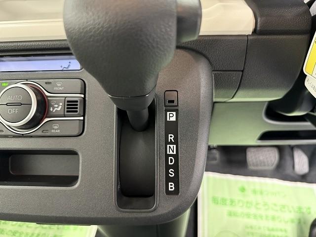 ムーヴキャンバス ストライプスＸ　届出済未使用車　両側電動スライドドア　クリアランスソナー　レーンアシスト　衝突被害軽減システム　オートライト　スマートキー　アイドリングストップ　電動格納ミラー　ベンチシート　ＣＶＴ　盗難防止システム（52枚目）