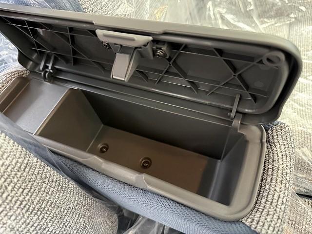 ムーヴキャンバス ストライプスＸ　届出済未使用車　両側電動スライドドア　クリアランスソナー　レーンアシスト　衝突被害軽減システム　オートライト　スマートキー　アイドリングストップ　電動格納ミラー　ベンチシート　ＣＶＴ　盗難防止システム（63枚目）