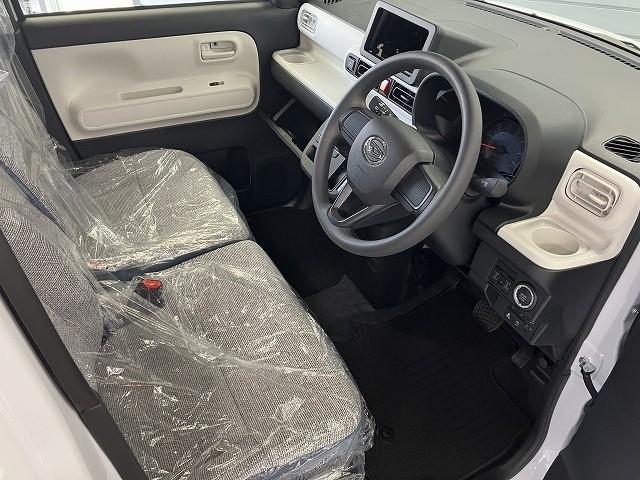 ムーヴキャンバス ストライプスＸ　届出済未使用車　両側電動スライドドア　クリアランスソナー　レーンアシスト　衝突被害軽減システム　オートライト　スマートキー　アイドリングストップ　電動格納ミラー　ベンチシート　ＣＶＴ　盗難防止システム（22枚目）