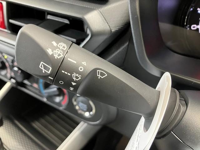 ライズ Ｘ　クリアランスソナー　衝突被害軽減システム　オートライト　ＬＥＤヘッドランプ　スマートキー　アイドリングストップ　電動格納ミラー　ＣＶＴ　盗難防止システム　衝突安全ボディ　ＡＢＳ　ＥＳＣ　エアコン（7枚目）