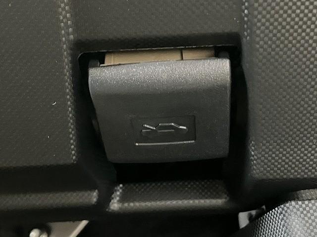 ライズ Ｘ　クリアランスソナー　衝突被害軽減システム　オートライト　ＬＥＤヘッドランプ　スマートキー　アイドリングストップ　電動格納ミラー　ＣＶＴ　盗難防止システム　衝突安全ボディ　ＡＢＳ　ＥＳＣ　エアコン（22枚目）